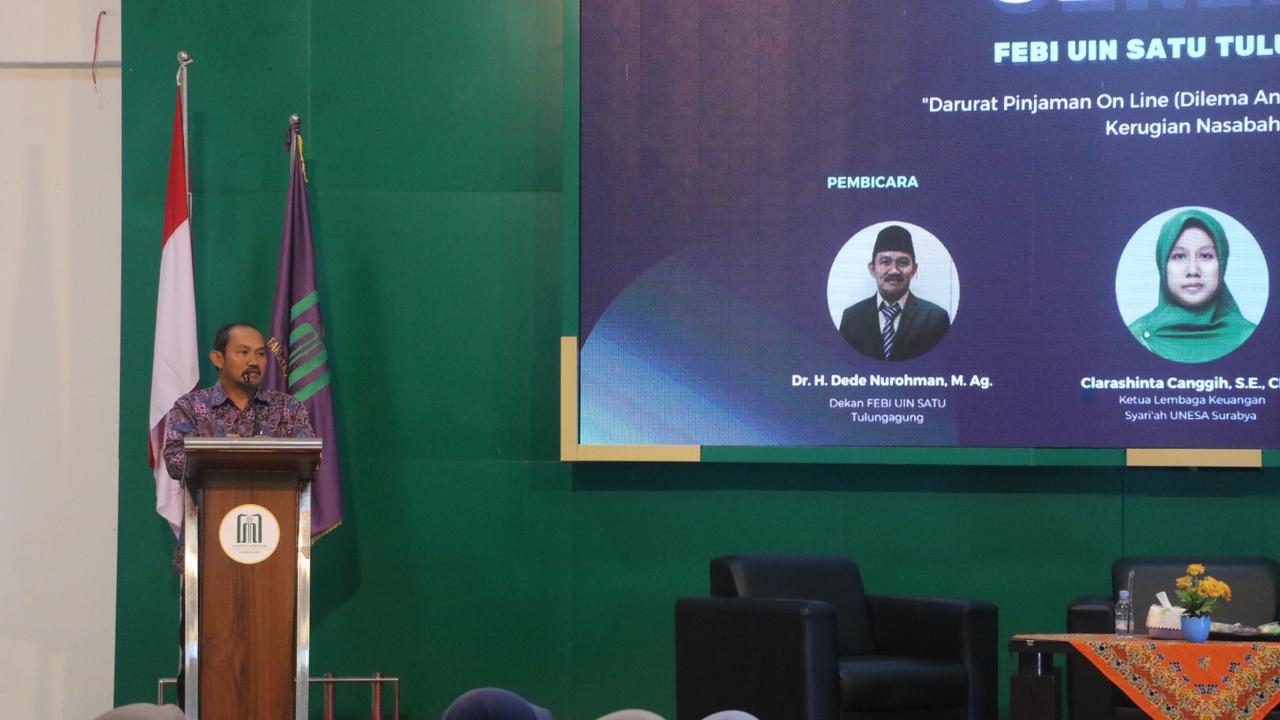 Studium General FEBI UIN SATU Tulungagung Bahas Dilema Antara Kemudahan dan Kerugian Nasabah dalam Darurat Pinjaman Online