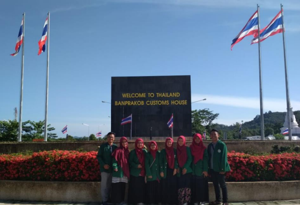 Bangun Kurikulum Berbasis Kerjasama Internasional: FEBI UIN SATU Lakukan Lawatan di Thailand