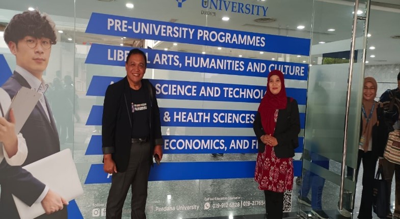 Benchmarking FEBI UIN Sayyid Ali Rahmatullah Tulungagung Ke Perdana University Malaysia