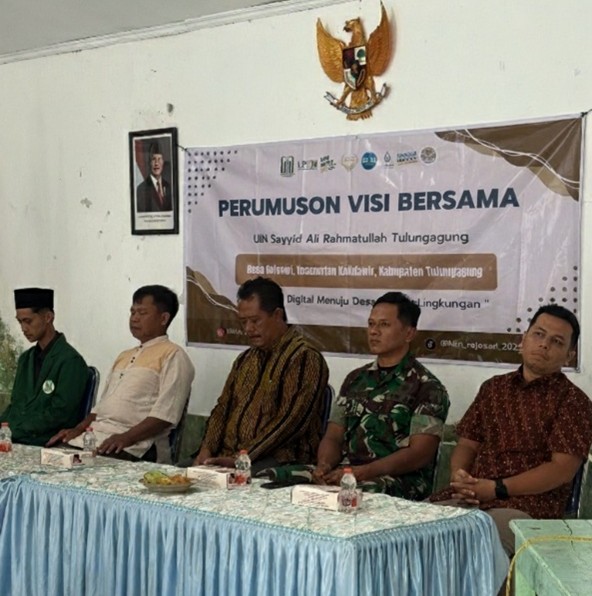 Prodi Pariwisata Syariah UIN Sayyid Ali RahamtullahTulungagung Giatkan PkM di Pesisir Pantai Dlodo: Dari Edukasi Lingkungan hingga Inovasi Pengolahan Limbah