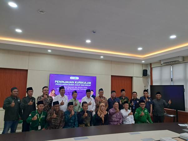 The Zakat and Waqf Management Study Program at UIN SATU Tulungagung Conducts a Joint Curriculum Review with Zakat Management Organizations (OPZ) across the Kediri Residency