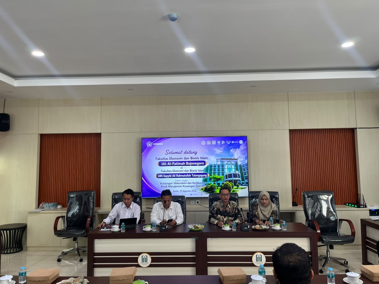 FEBI UIN Sayyid Ali Rahmatullah Tulungagung dan IAI Al-Fatimah Bojonegoro Perkuat Kolaborasi melalui Benchmarking dan Pembahasan MoU Manajemen Keuangan Syariah